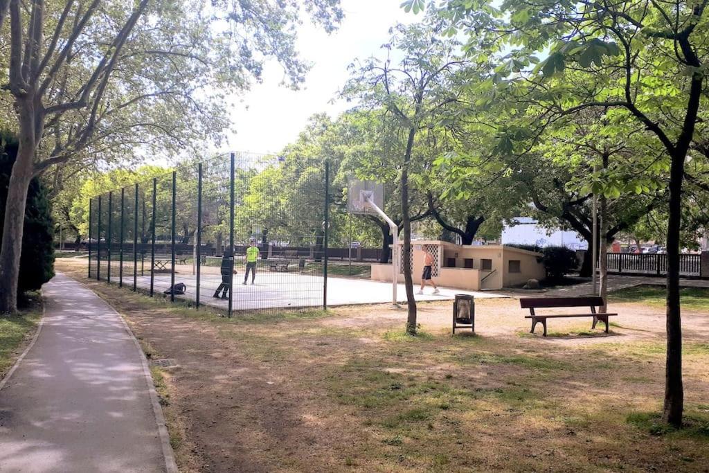 Apartmán Girona Centro 7Pax Exteriér fotografie